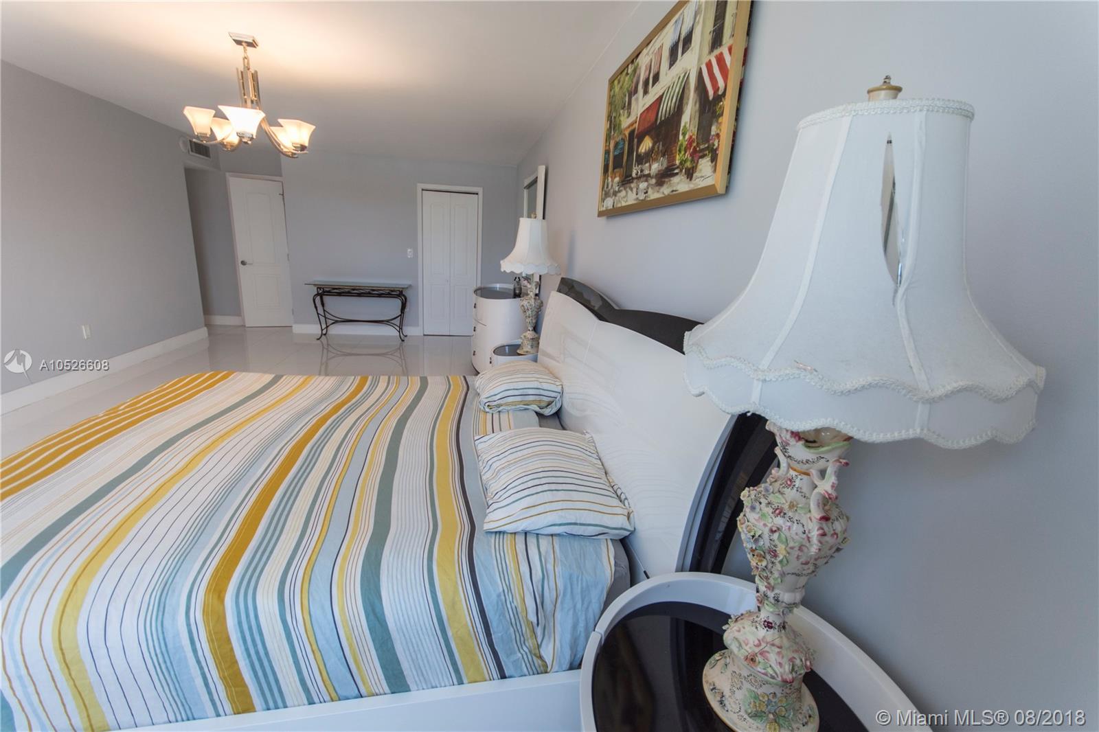 1833 South Ocean Drive, Unit PH1 Hallandale, FL 33009 - Photo 35 of 78