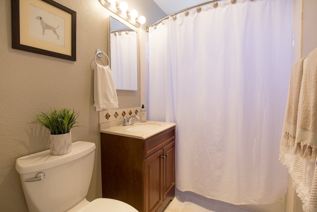 905 Broadview Street Spring Valley, CA 91977 - Photo 6 of 25 Gallery Image 6