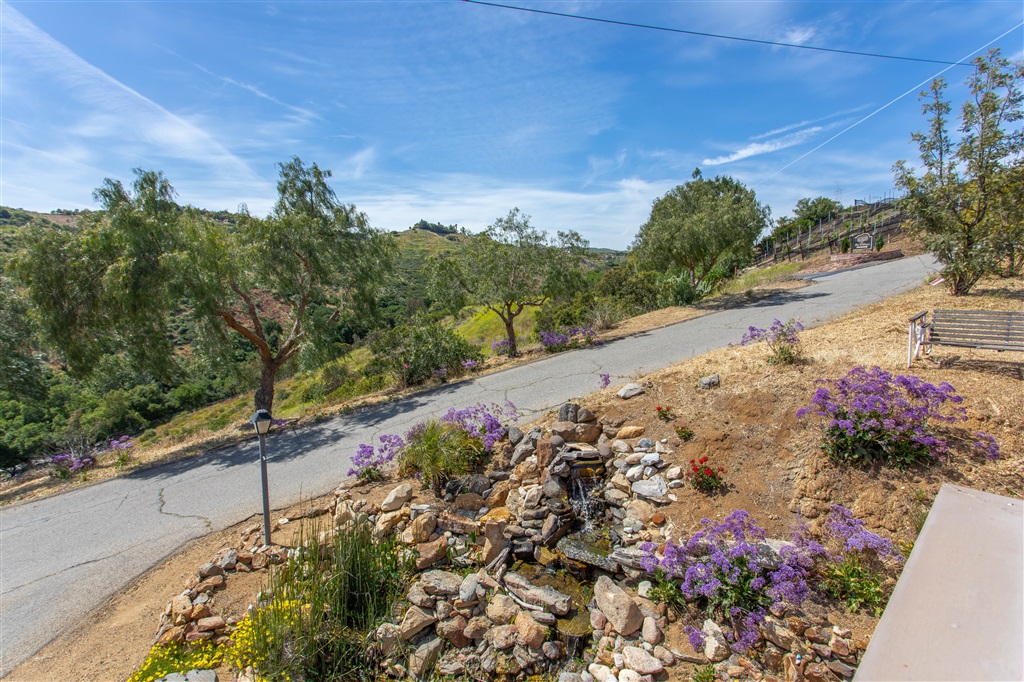 654 Stewart Canyon Road Fallbrook, CA 92028 - Photo 23 of 25 Gallery Image 23