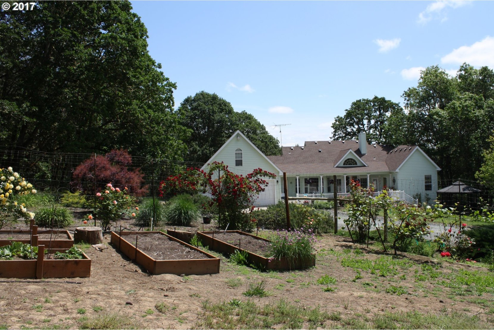 1380 Melqua Road Roseburg, OR 97471 - Photo 4 of 10 Gallery Image 4