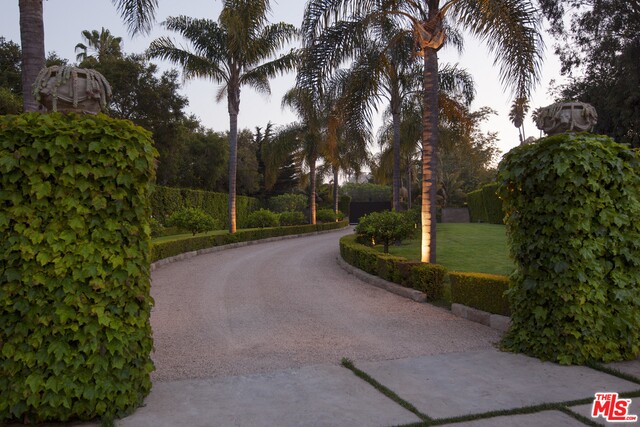 2733 Sycamore Canyon Road Montecito, CA 93108 - Photo 17 of 17