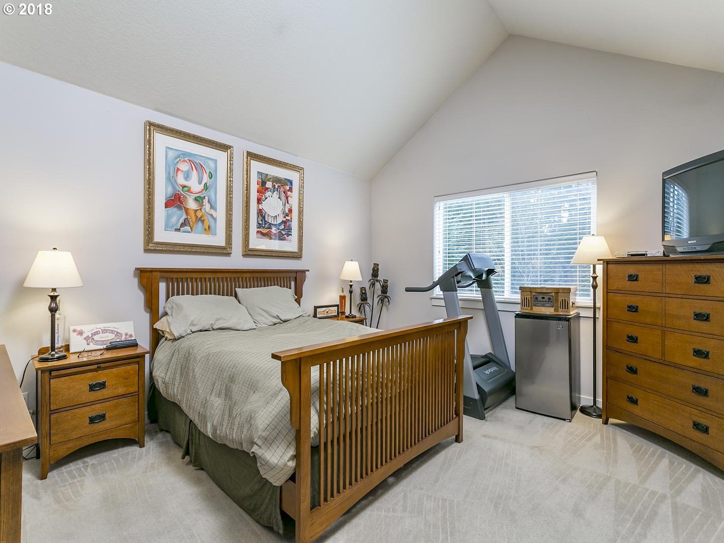 30636 Southwest Ruth Street Wilsonville, OR 97070 - Photo 9 of 32 Gallery Image 9