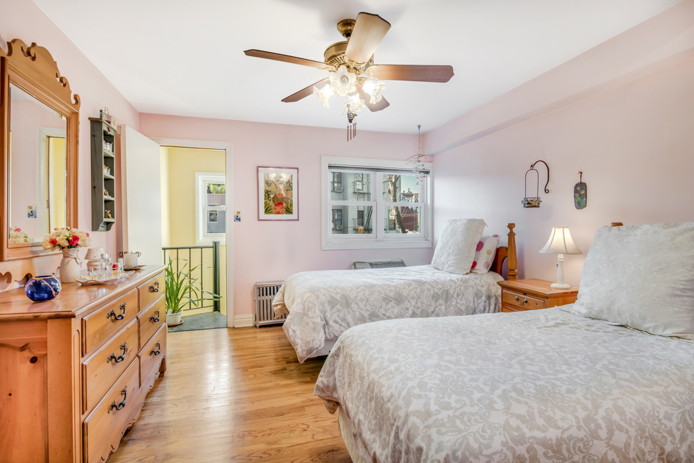 151 McGuinness Boulevard Brooklyn, NY 11222 - Photo 8 of 15