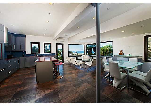 225 4th Street Encinitas, CA 92024 - Photo 4 of 23