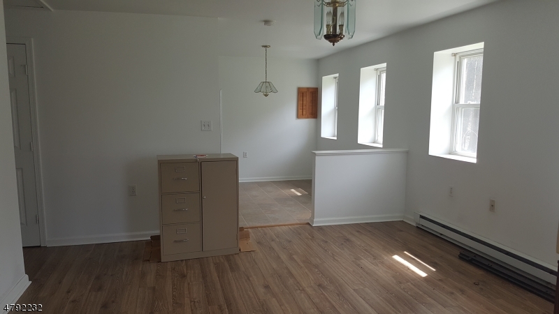 3 Tracy Lane Hackettstown, NJ 07840 - Photo 4 of 12