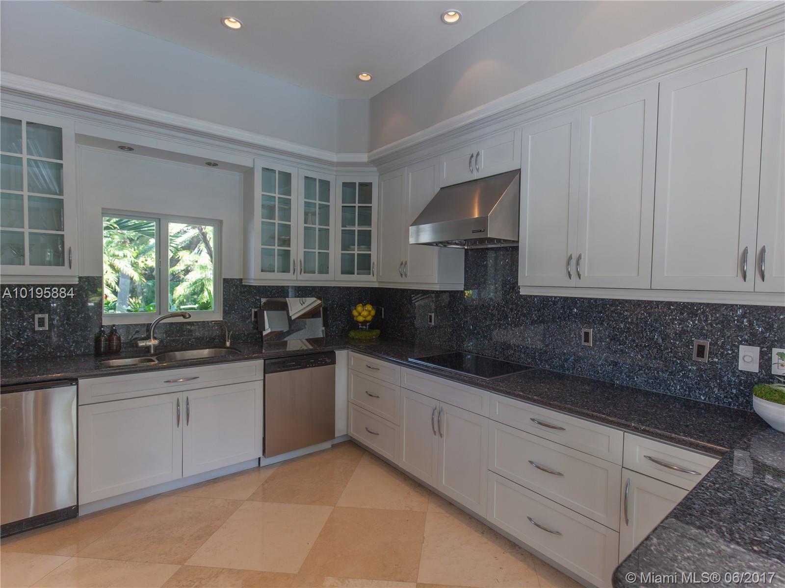 650 Lake Road Miami, FL 33137 - Photo 12 of 41