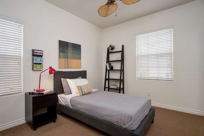 564 Beach Street Encinitas, CA 92024 - Photo 18 of 25