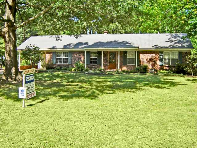 467 Burrows Road Collierville, TN 38017 - Photo 1 of 5