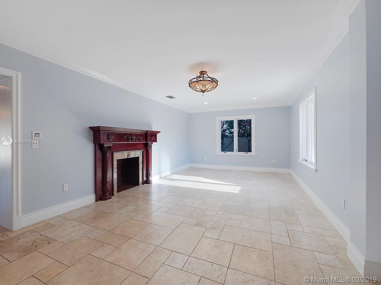 4800 Alton Road Miami Beach, FL 33140 - Photo 6 of 22