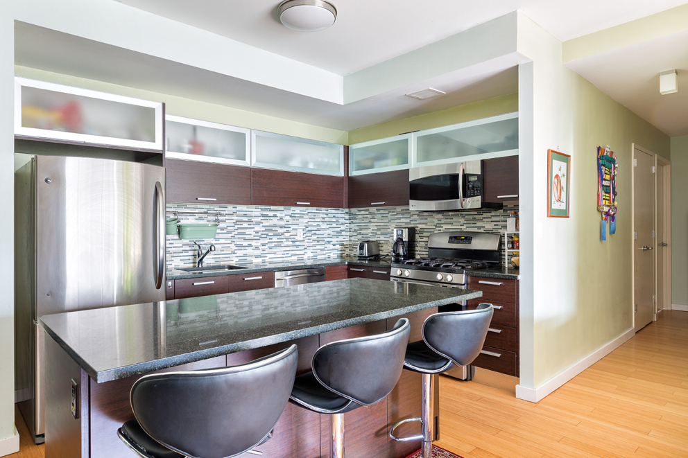 353 East 104th Street, Unit 5B Manhattan, NY 10029 - Photo 2 of 7