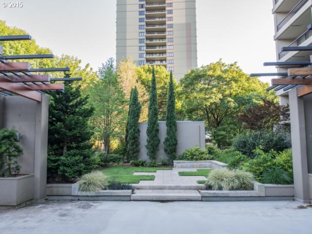 255 Southwest Harrison Street, Unit 18A Portland, OR 97201 - Photo 3 of 16 Gallery Image 3