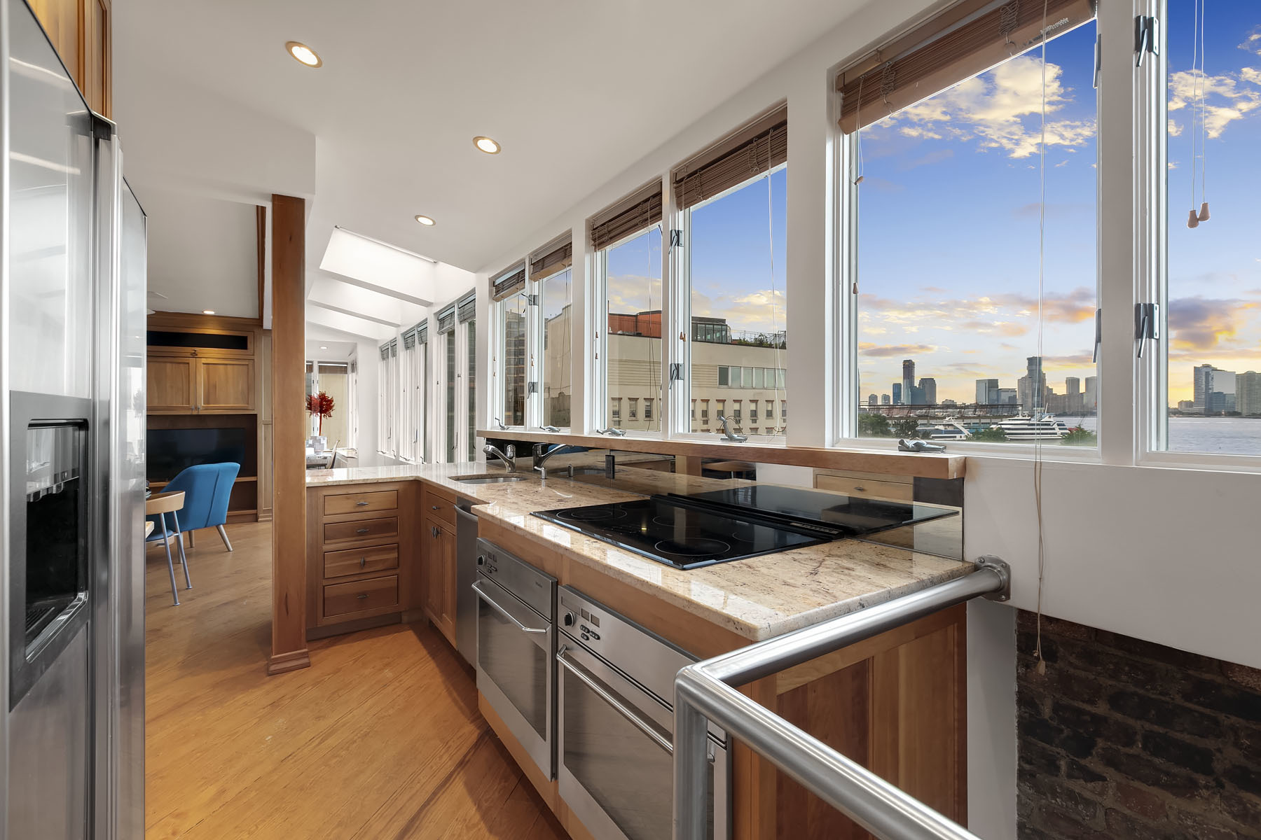 181 Christopher Street, Unit PH Manhattan, NY 10014 - Photo 10 of 17