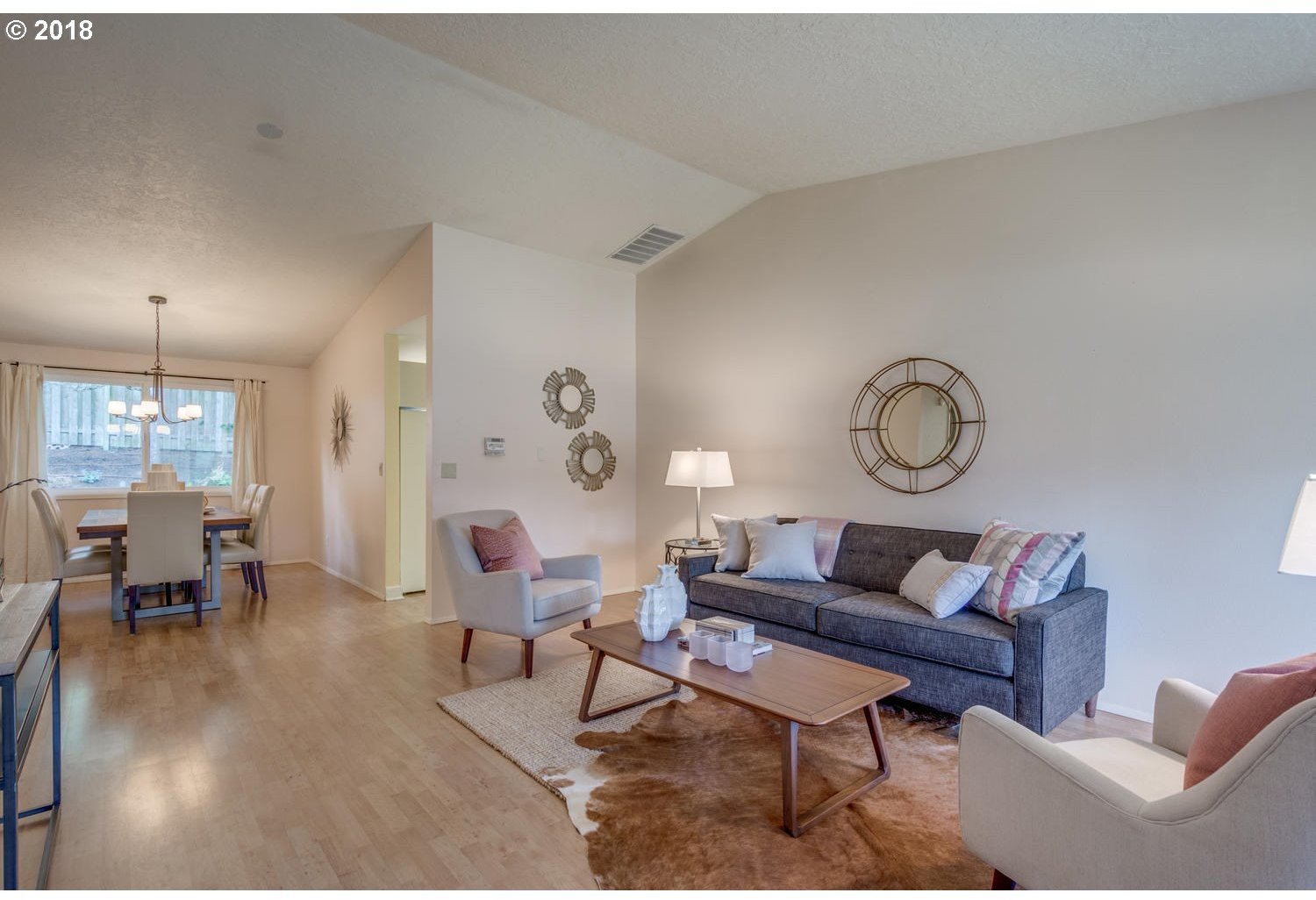 10041 Southwest 25th Avenue Portland, OR 97219 - Photo 14 of 24 Gallery Image 14