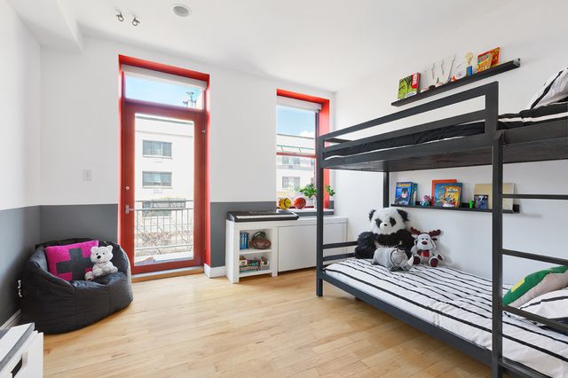 $2,175,000 | 60 Tiffany Place, Unit 3E/F | Columbia Street Waterfront