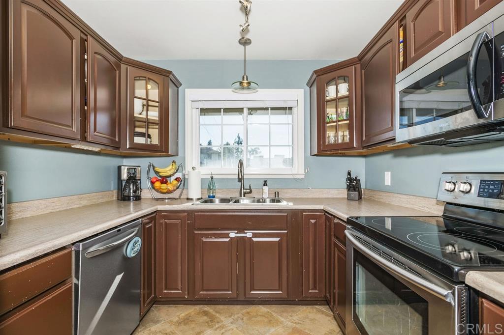 7574 Seton Hall Street La Mesa, CA 91942 - Photo 7 of 25