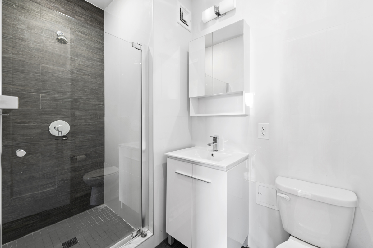 2041 Adam Clayton Powell Jr Boulevard, Unit 3A Manhattan, NY 10027 - Photo 8 of 8