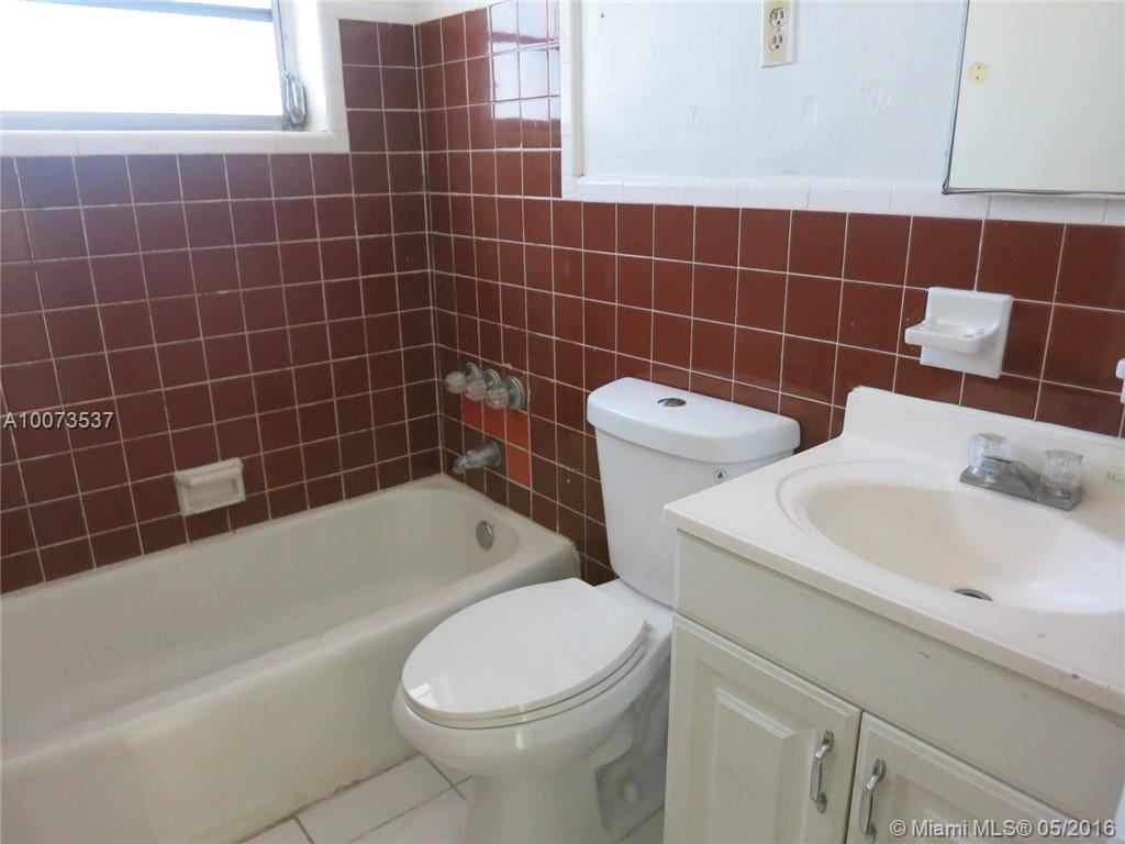 1023 Northwest 33rd Street Miami, FL 33127 - Photo 13 of 26