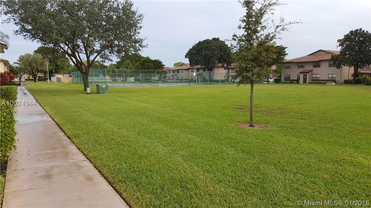 10024 Winding Lake Road, Unit 104 Sunrise, FL 33351 - Photo 3 of 21
