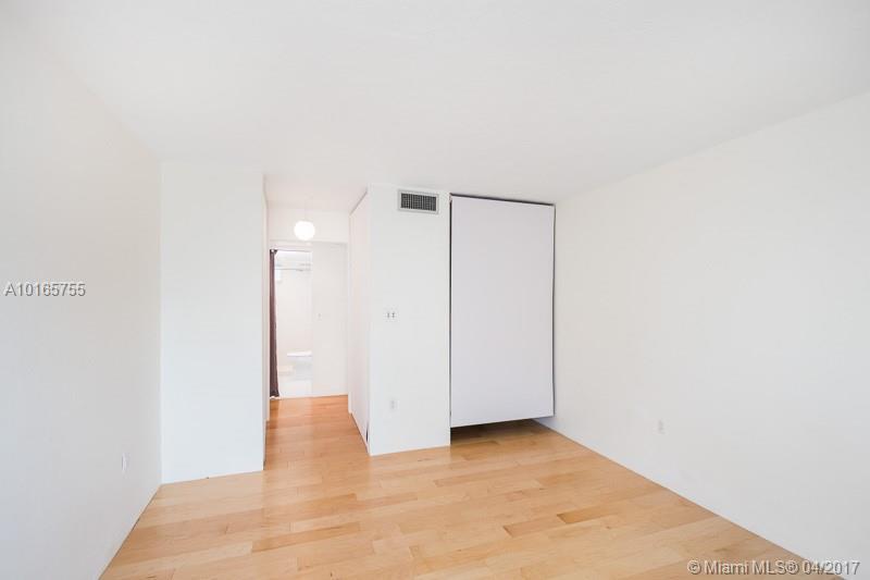 1670 Bay Road, Unit 5G Miami Beach, FL 33139 - Photo 7 of 20 Gallery Image 7