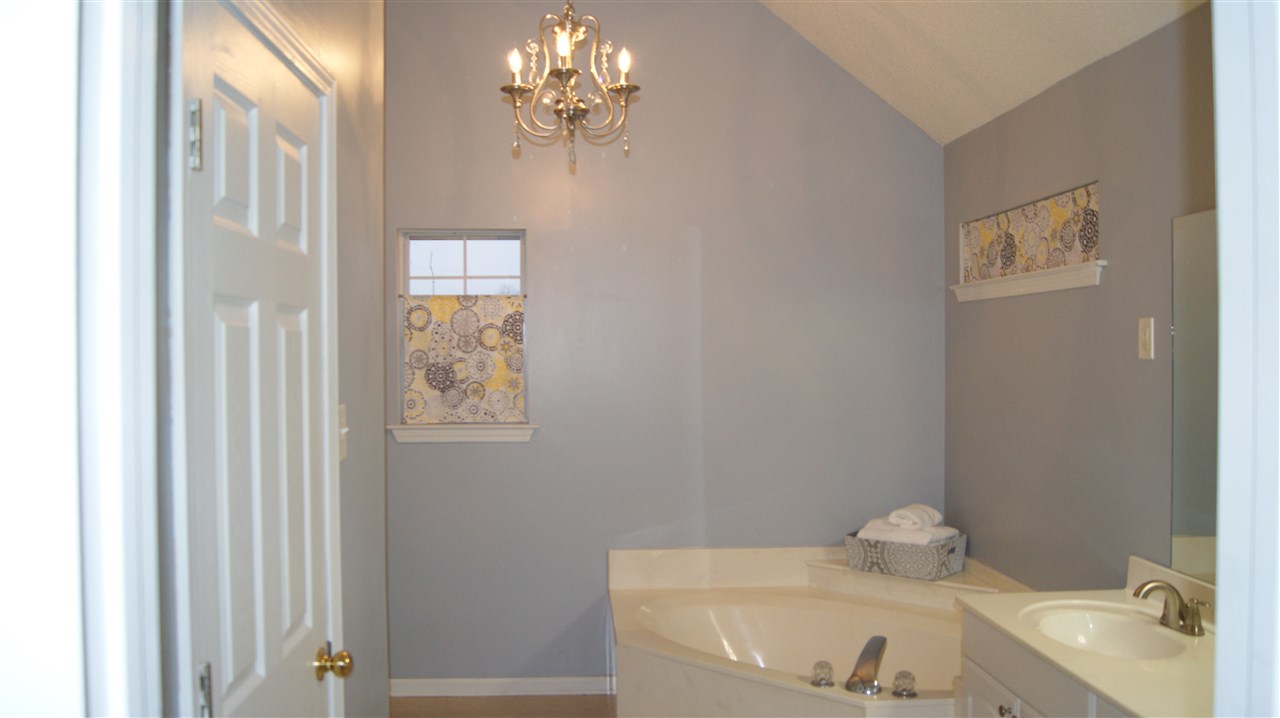 8295 Rosemark Road Millington, TN 38053 - Photo 4 of 22 Gallery Image 4