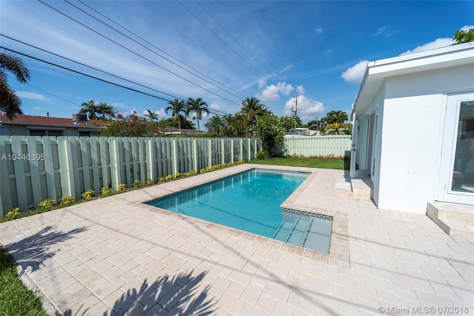 210 Southeast 4th Street Dania Beach, FL 33004 - Photo 38 of 41