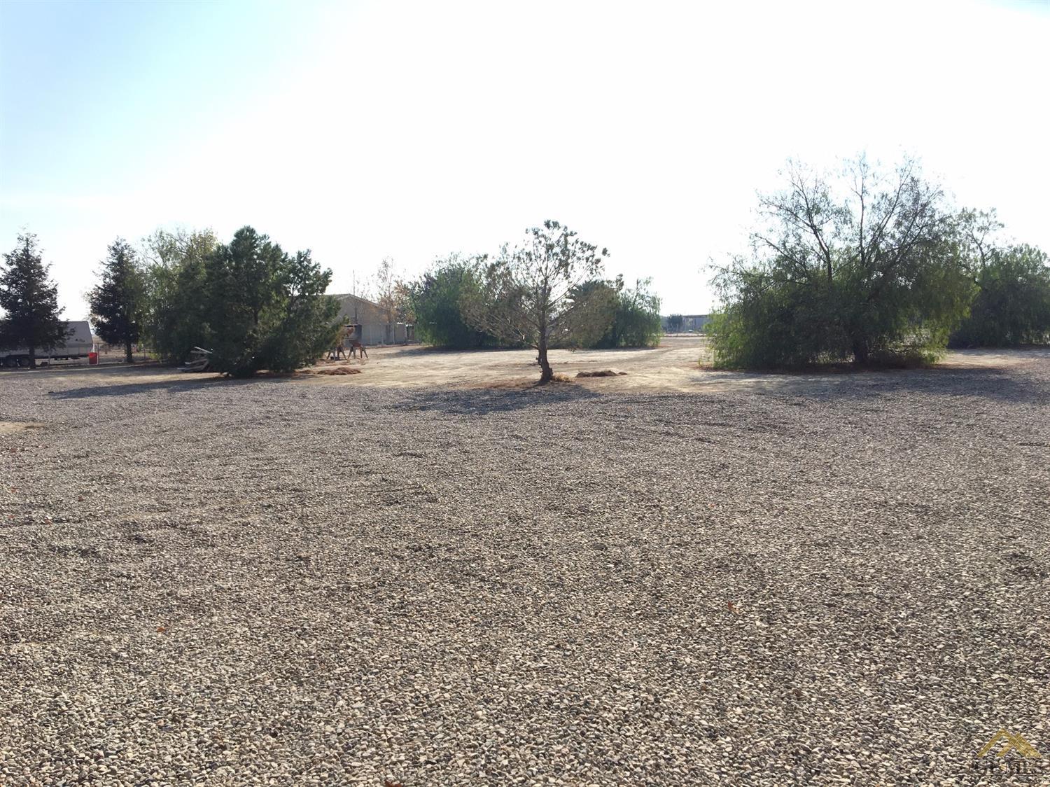 28127 Dustin Acres Road Taft, CA 93268 - Photo 23 of 26 pasture/second parcel