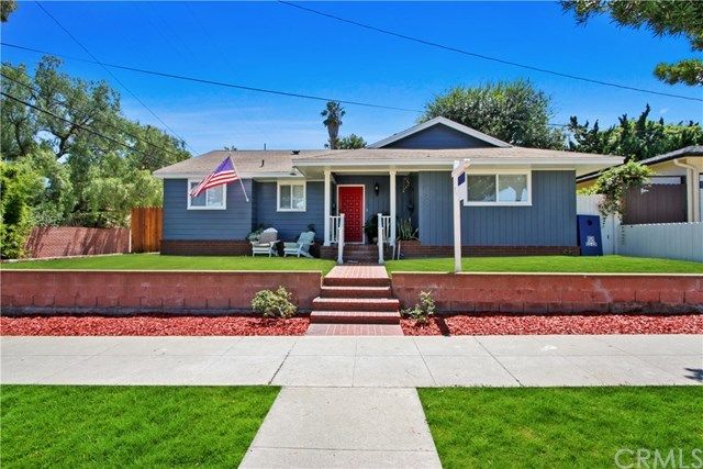 $645,000 | 420 East Roosevelt Road, Long Beach, CA 90807