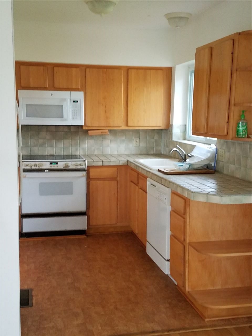 2406 Shore Drive St. Augustine, FL 32086 - Photo 3 of 13