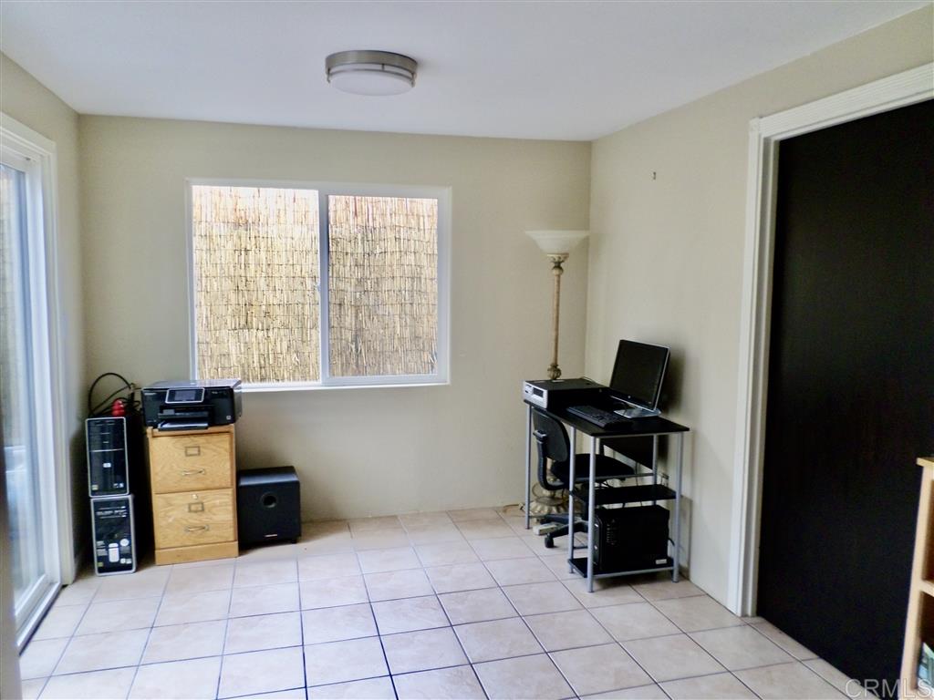 8069 Poplin Drive Santee, CA 92071 - Photo 11 of 18