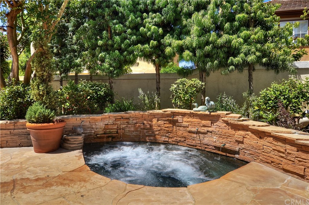 23 Calais Newport Coast, CA 92657 - Photo 15 of 25