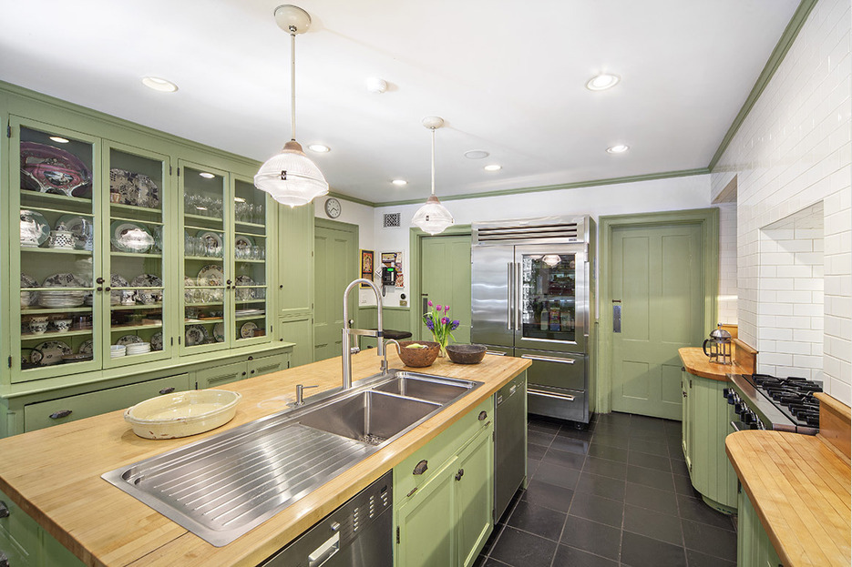 118 West 12th Street Manhattan, NY 10011 - Photo 12 of 20