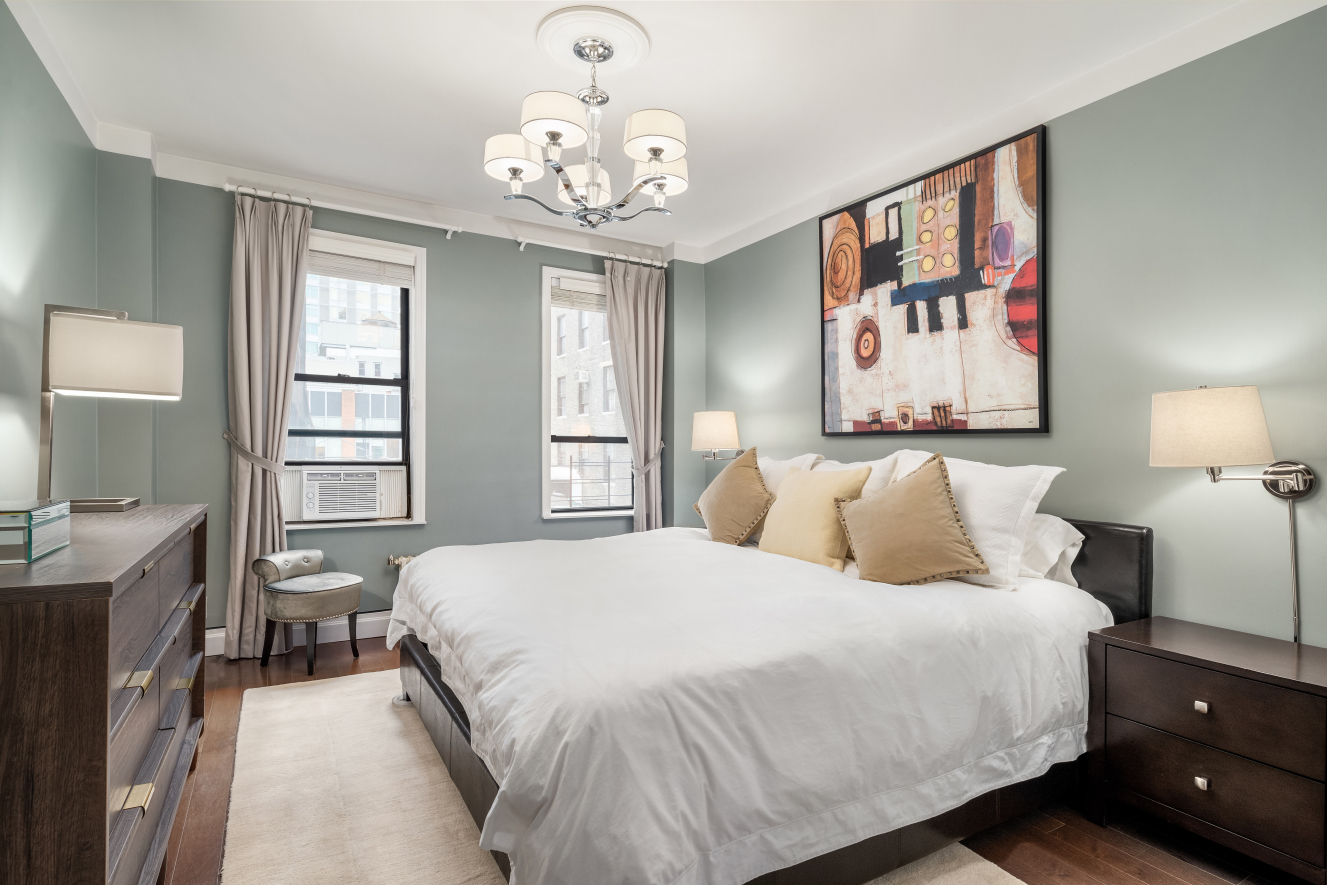 120 West 58th Street, Unit 9C Manhattan, NY 10019 - Photo 3 of 6