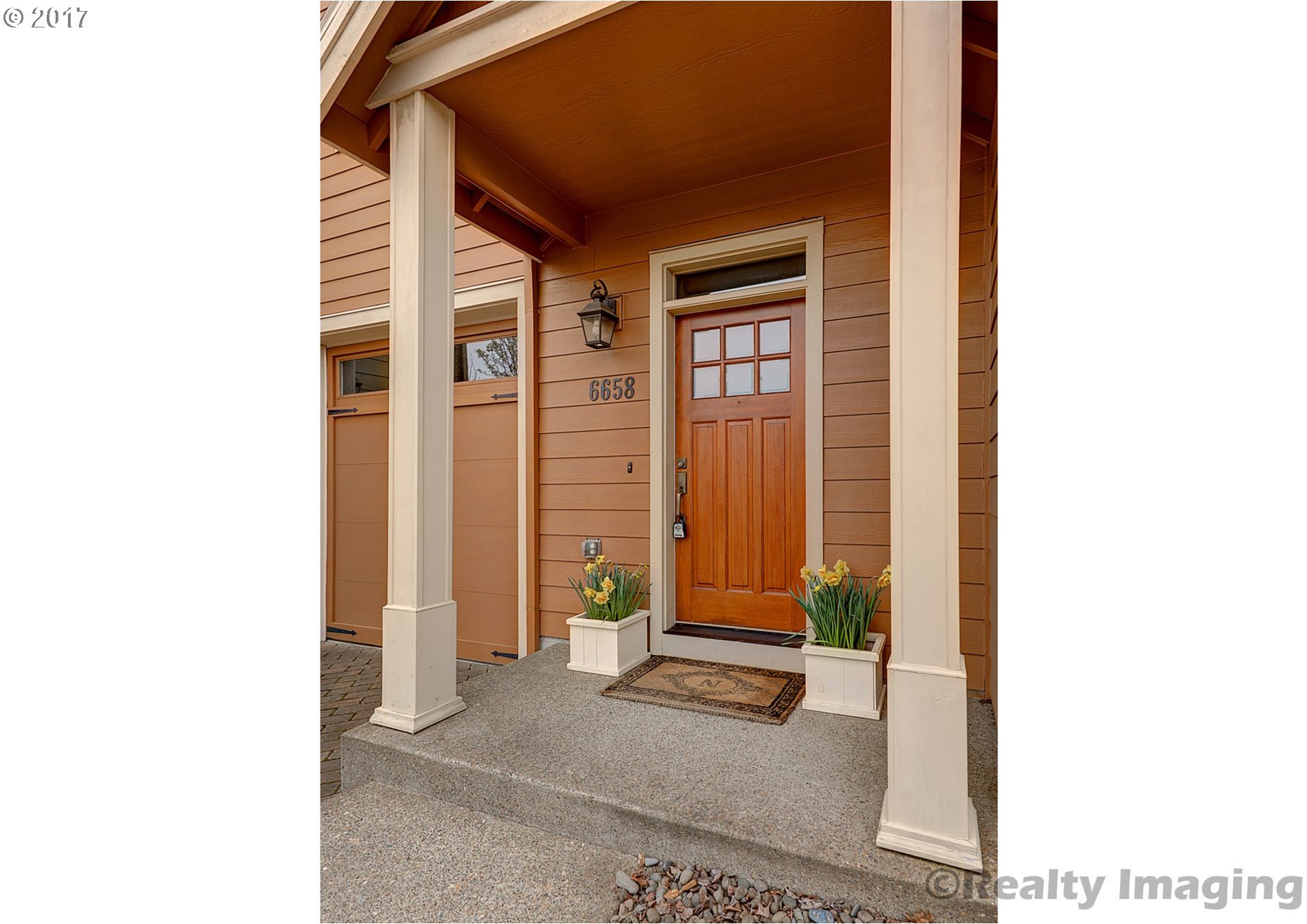 6658 Southwest 23rd Place Portland, OR 97219 - Photo 6 of 15