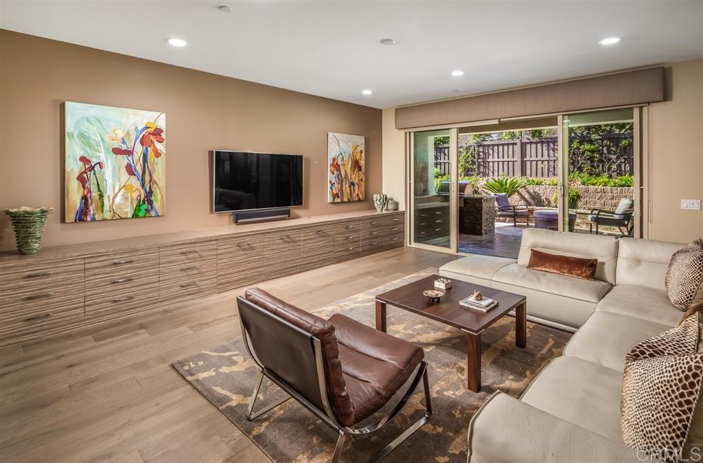 698 Normandy Road Encinitas, CA 92024 - Photo 9 of 25