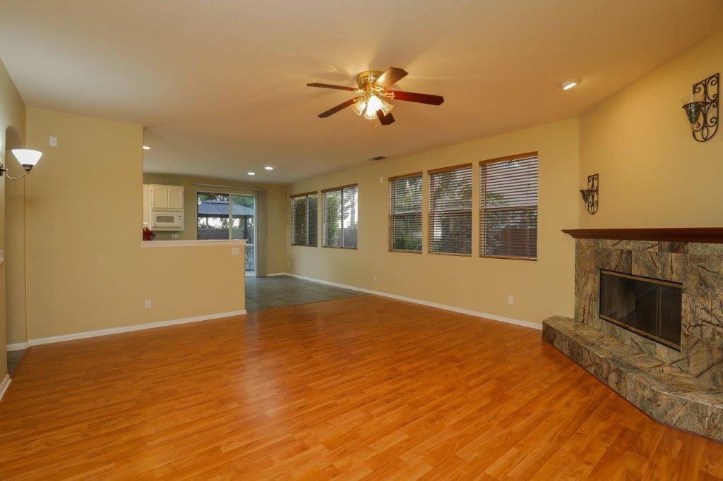 5261 Milton Road Carlsbad, CA 92008 - Photo 8 of 23 Gallery Image 8