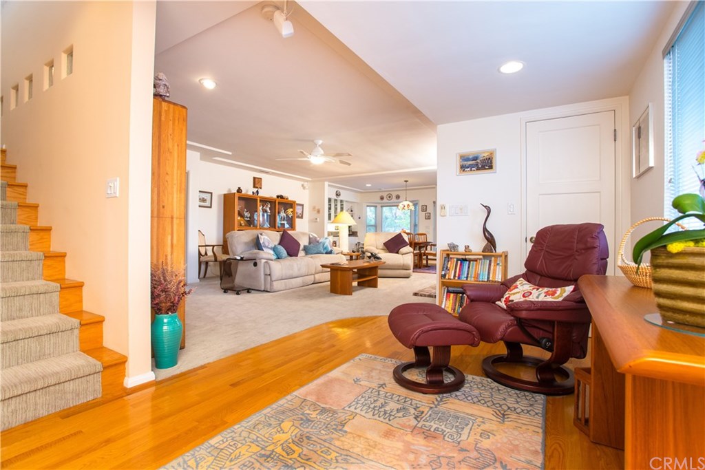 1801 Laurel Avenue Manhattan Beach, CA 90266 - Photo 23 of 42