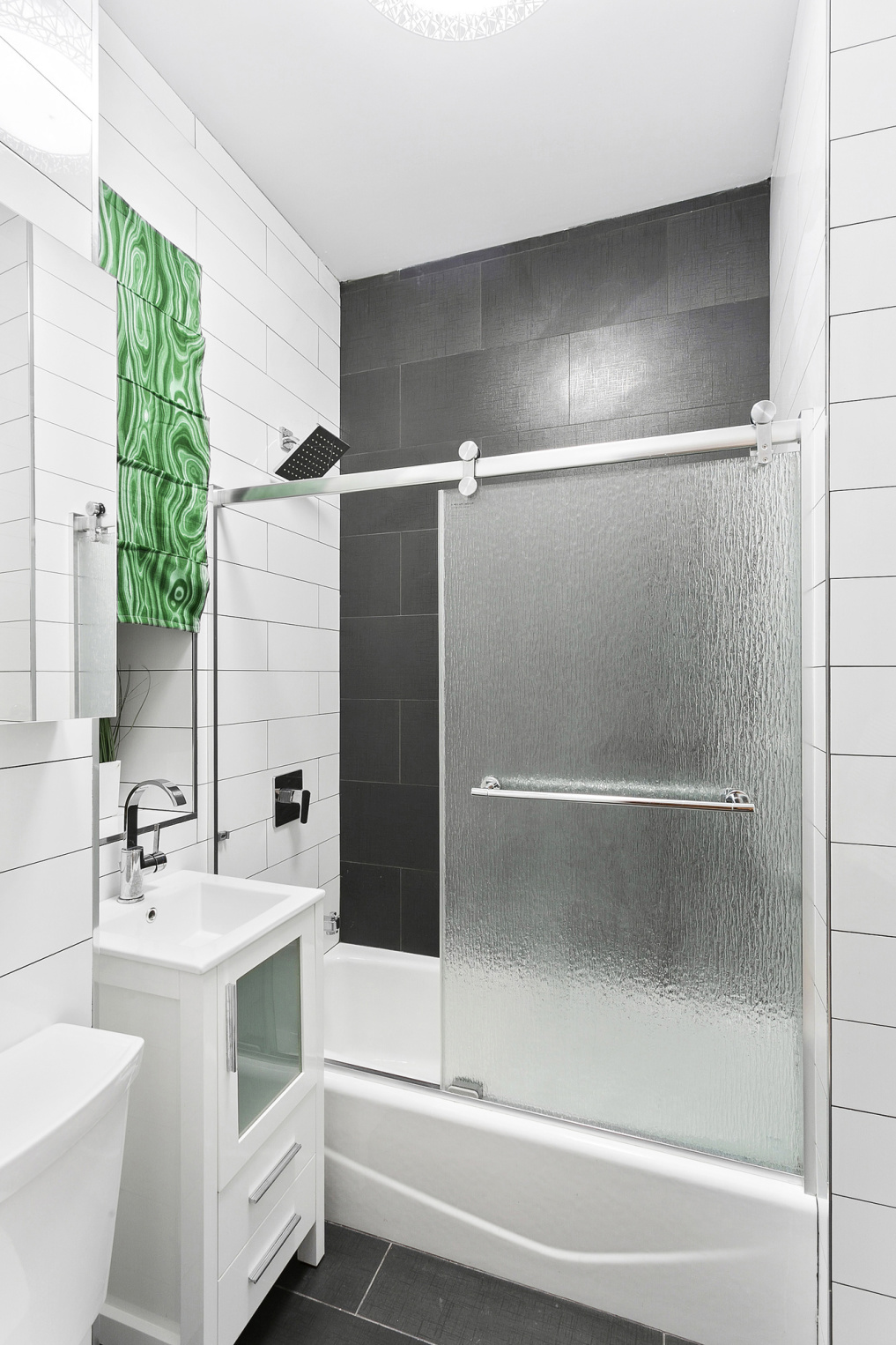 102 West 80th Street, Unit 34 Manhattan, NY 10024 - Photo 5 of 7