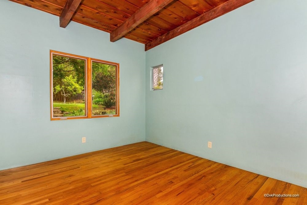 615 Arden Drive Encinitas, CA 92024 - Photo 14 of 20