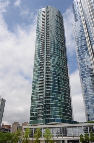 One Museum Park West 1201 S Prairie Ave, Chicago, IL 60605 - Photo 3 of 33