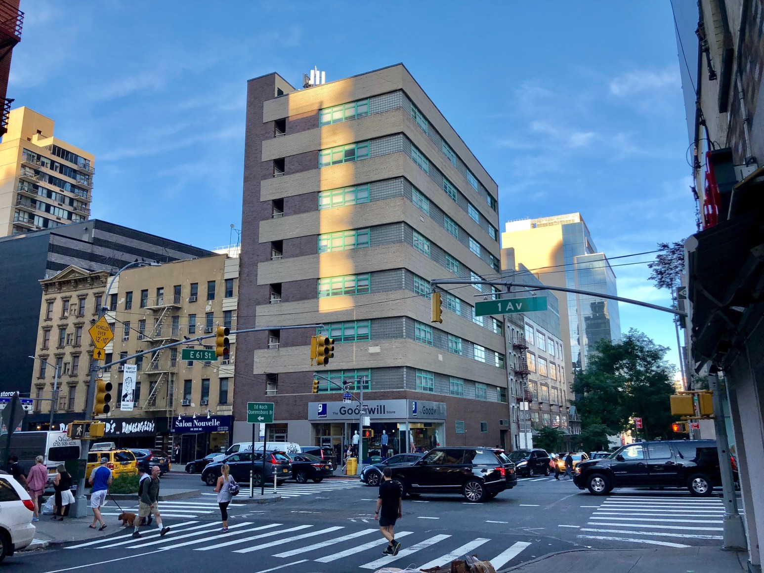 344 East 61st Street, Unit 3 Manhattan, NY 10065 - Photo 5 of 5