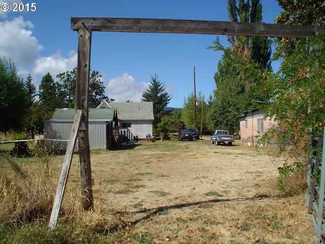 1721 Markham Road Hood River, OR 97031 - Photo 6 of 16 Gallery Image 6