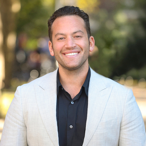 Headshot of Neil Zaken