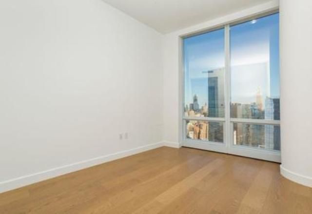 $14,300 | 15 Hudson Yards, Unit ST 77F | Hudson Yards