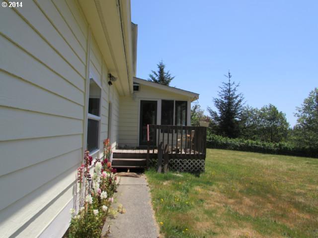 95804 Eggers Road Brookings, OR 97415 - Photo 4 of 16 Gallery Image 4