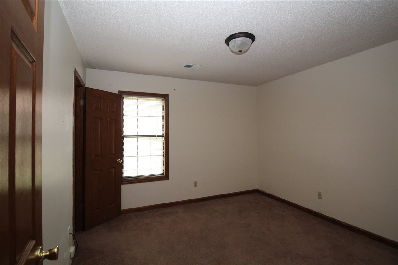 6993 Snyder Road Memphis, TN 38125 - Photo 21 of 25 Gallery Image 21