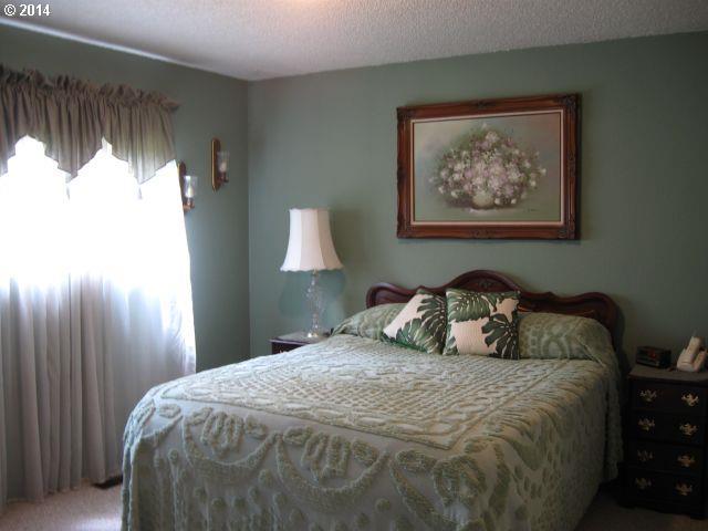 3436 Cleveland Hill Road Roseburg, OR 97471 - Photo 11 of 15 Gallery Image 11