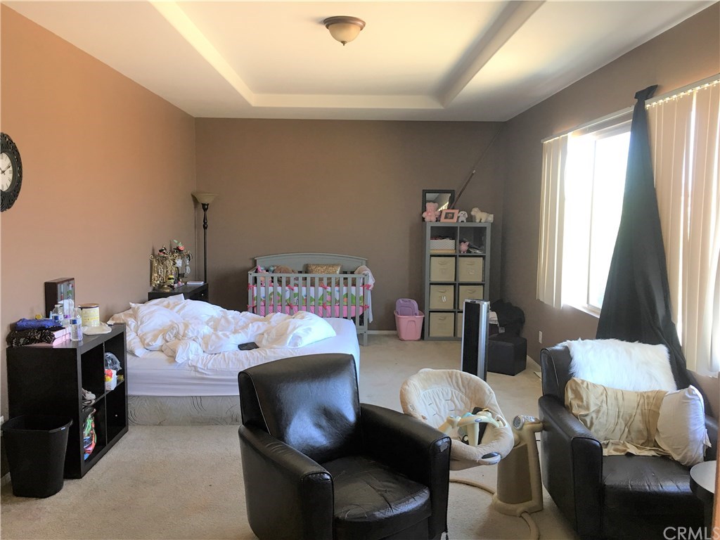 692 Apache Street San Jacinto, CA 92582 - Photo 19 of 36 Master bedroom