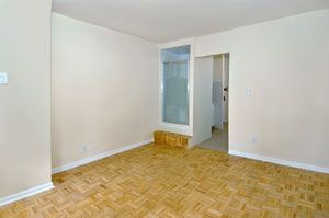 317 East 73rd Street, Unit 4RW Manhattan, NY 10021 - Photo 5 of 6