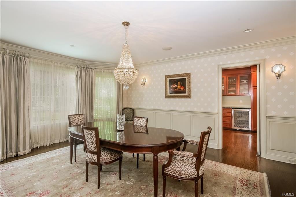 97 Muchmore Road Harrison, NY 10528 - Photo 9 of 30