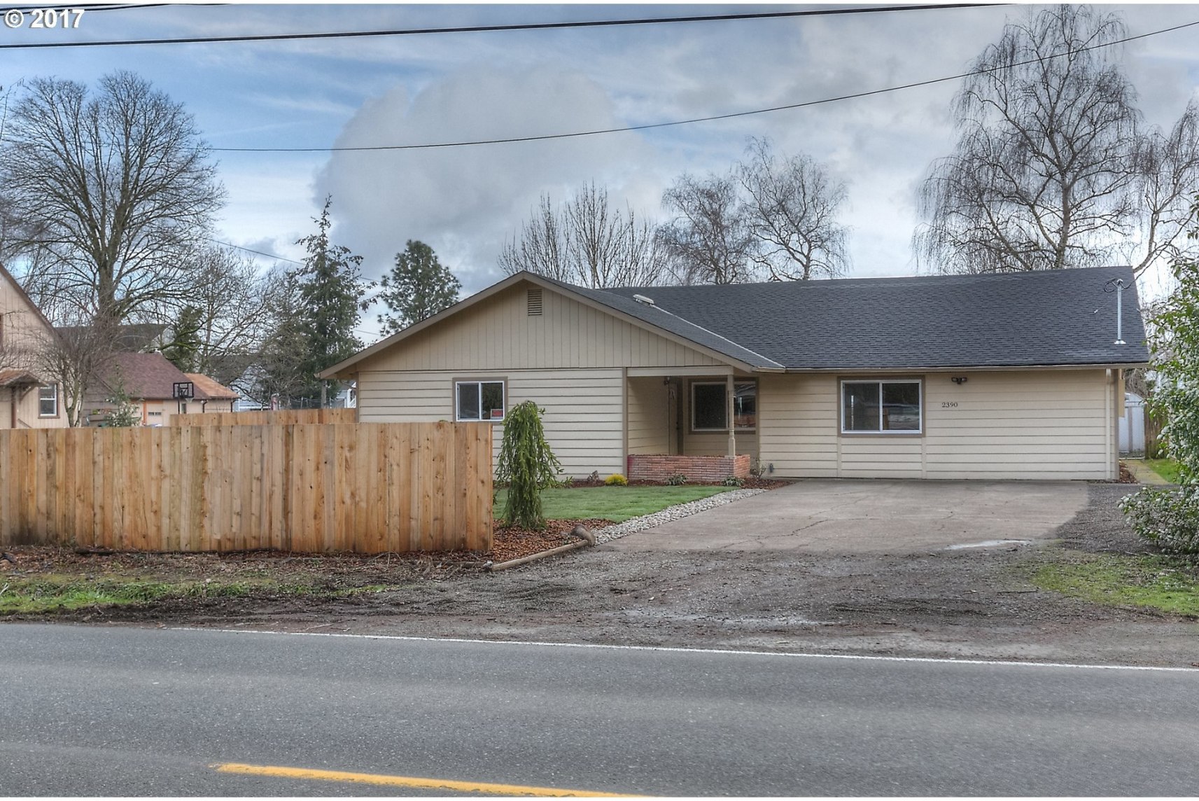 2390 Fisher Road Northeast Salem, OR 97305 - Photo 2 of 25 Gallery Image 2